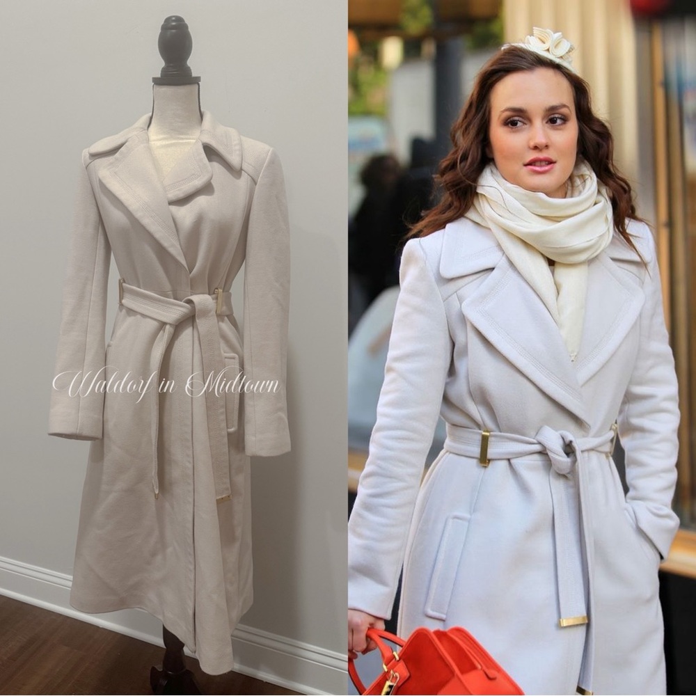 ASO BLAIR WALDORF DVF WHITE COAT - size 4